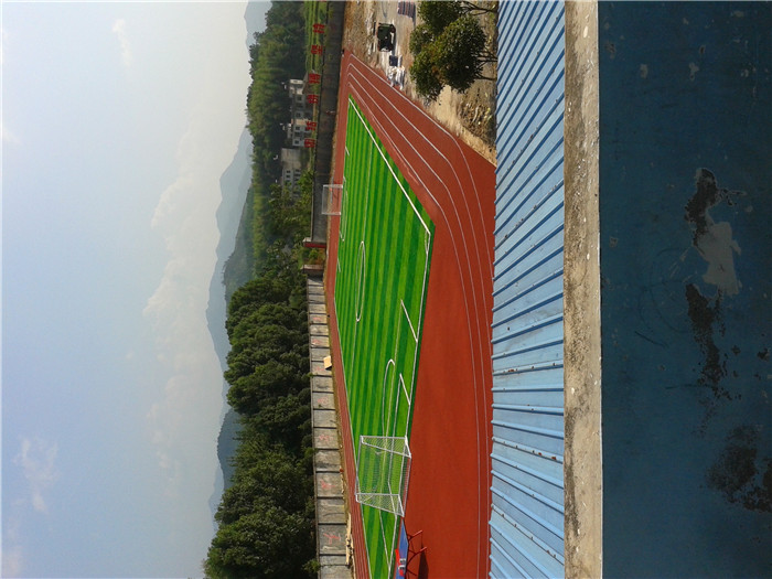 通城油坊小学运动场